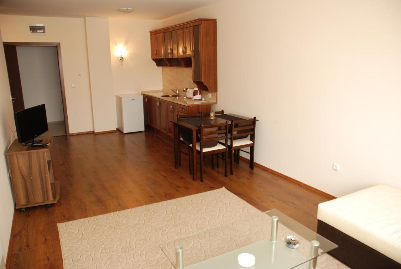 Pirin Palace White Apartments Bansko Exterior photo