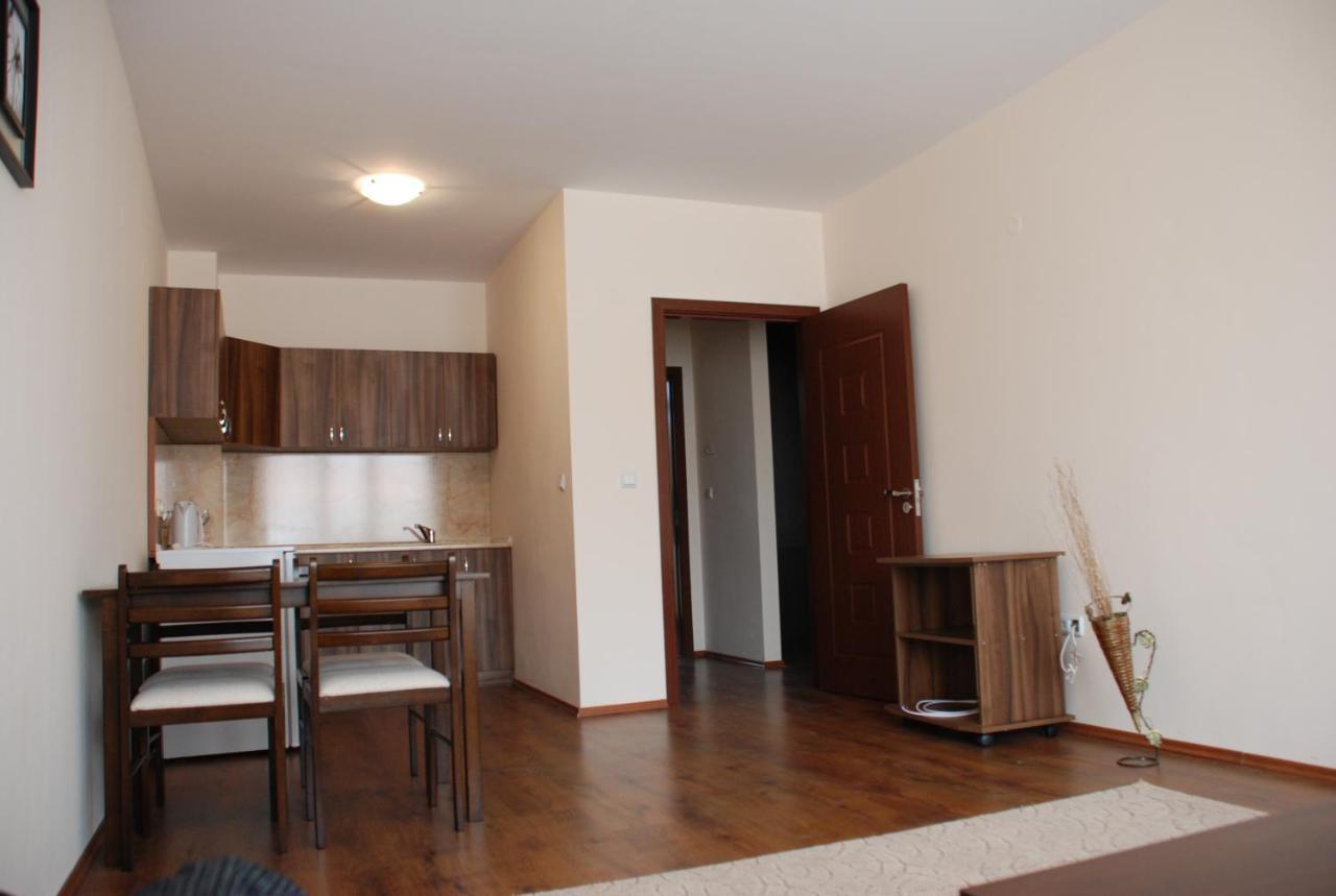 Pirin Palace White Apartments Bansko Exterior photo
